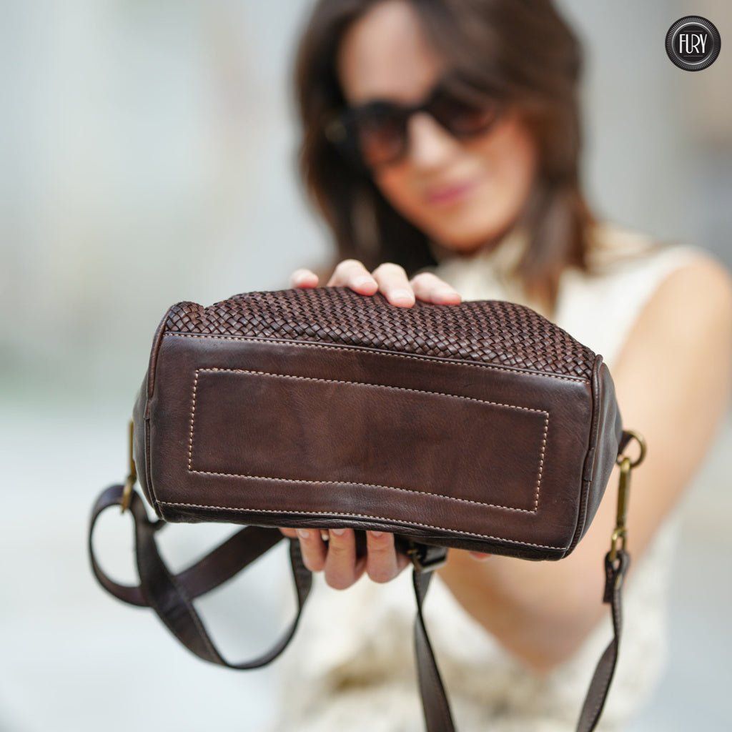 Pochette Isotta in pelle intrecciata Fury Bags#colore_testa-di-moro